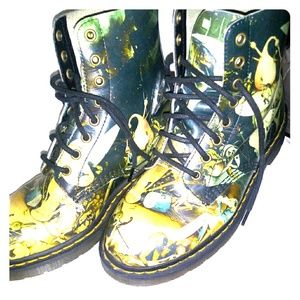 Hieronymus Bosch 8-eye Doc Martens